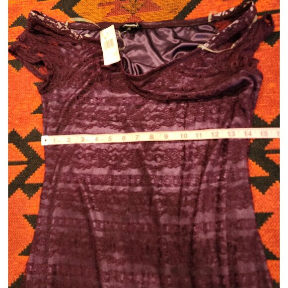 Purple Lace Bodycon Dress  Ups & Down Polyester Stretchy Lining Size XL - Picture 6 of 10